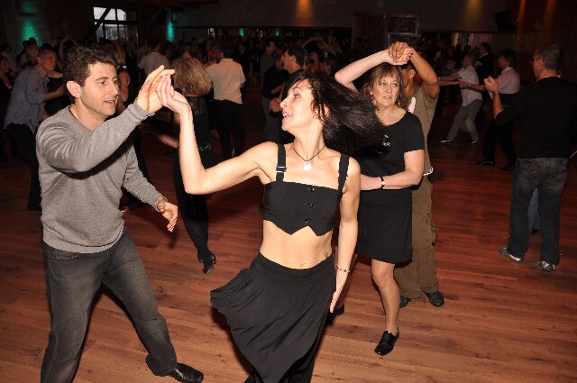 min 2009 01 25 station danse 094